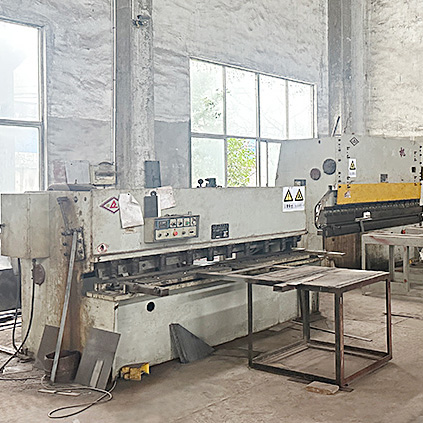 液壓擺式剪板機 